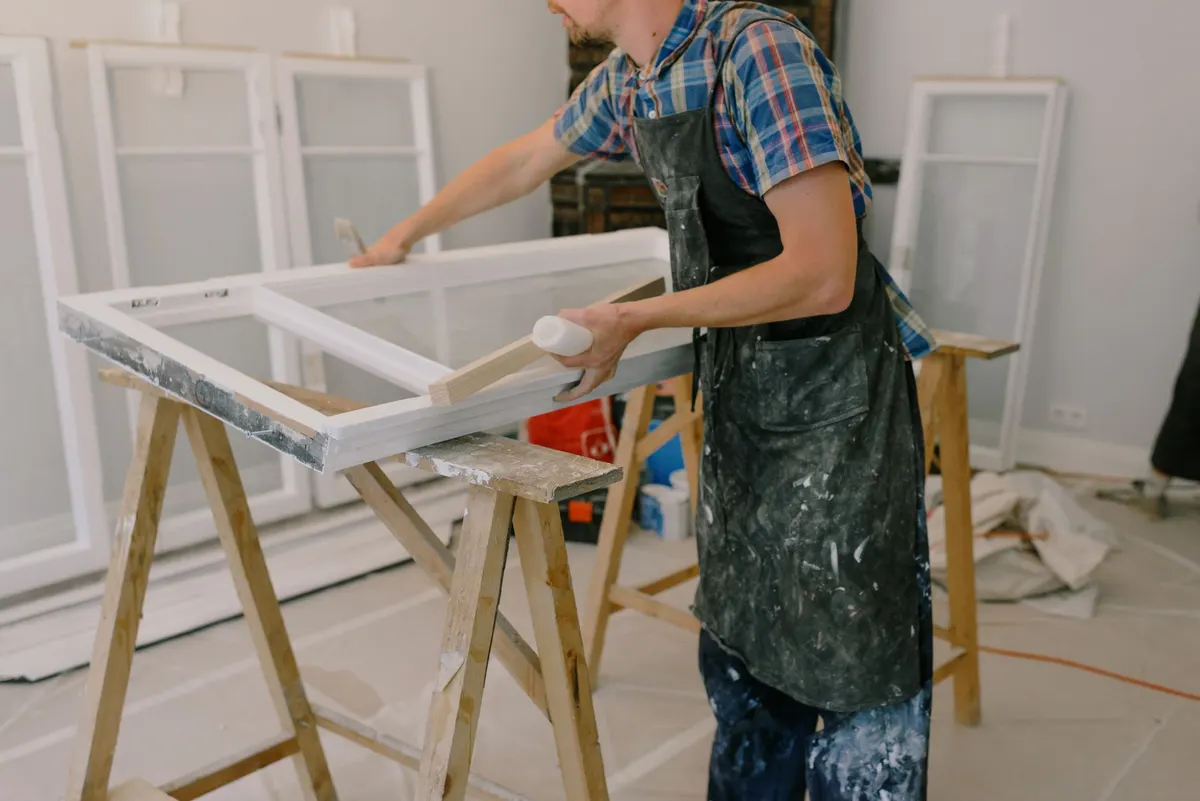 DIY project: freeing painted-shut and swollen windows
